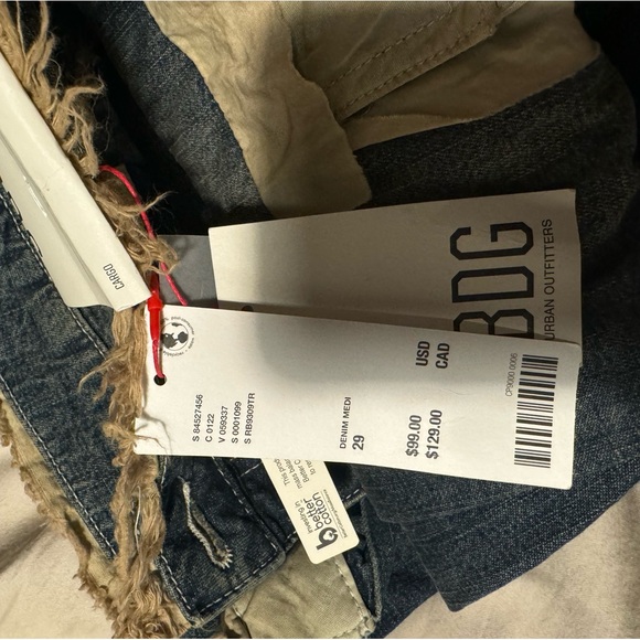 BDG Cargo - Picture 3 of 5